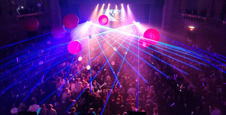 Largest Balloon Drop in Kansas City // 6 Hours of Unlimited Drinks // Largest Indoor Party in KC
